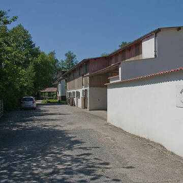 Bild: Stall in  Leimen