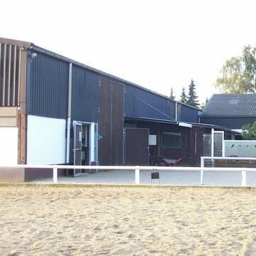 Bild: Stall in  Hürth