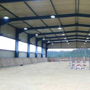 Bild: Stall in  Neuhausen ob Eck