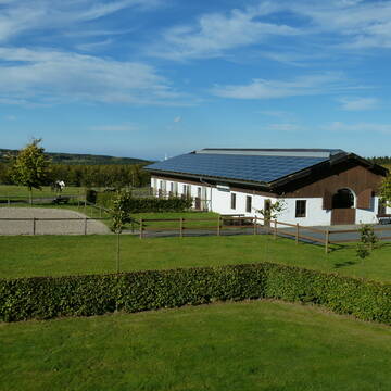 Bild: Stall in  Hürtgenwald