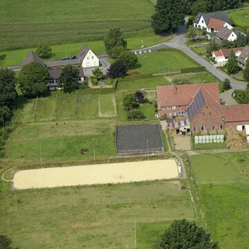 Bild: Stall in  Büttendorf