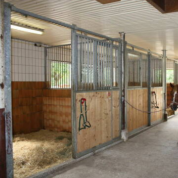 Stall innen