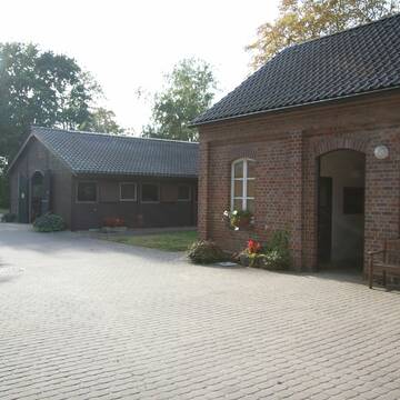 Bild: Stall in  Ratingen