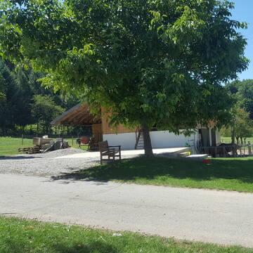 Bild: Stall in  Geißlingen