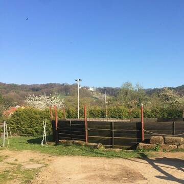 Bild: Stall in  Kunreuth