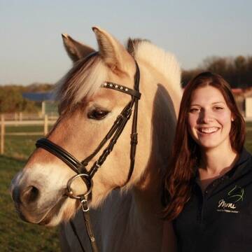 Bild: Service in  Neubiberg