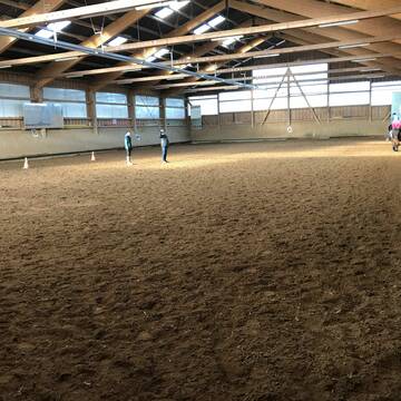 Bild: Stall in  Isny im Allgäu