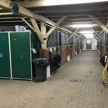 Bild: Stall in  Etzdorf