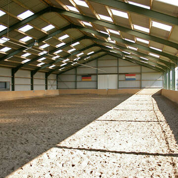 Bild: Stall in  Horbach