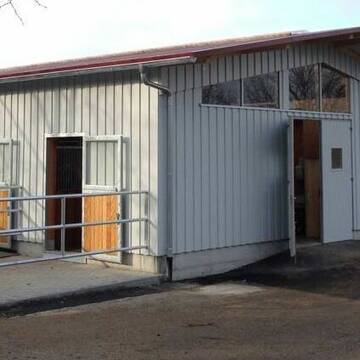 Bild: Stall in  Schorndorf