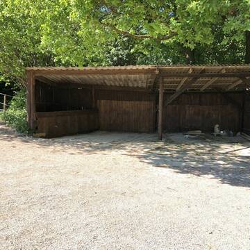 Offenstall für Selbstversorger