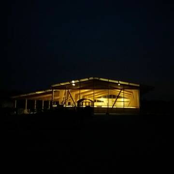 Bild: Stall in  Poing