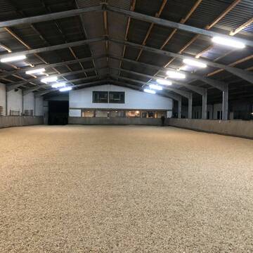 Bild: Stall in  Duvenstedt