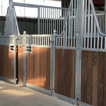 Bild: Stall in  Dormagen