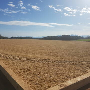 !!Neuer 20mx40mReitplatz!!