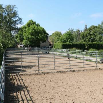 Bild: Stall in  Sarstedt