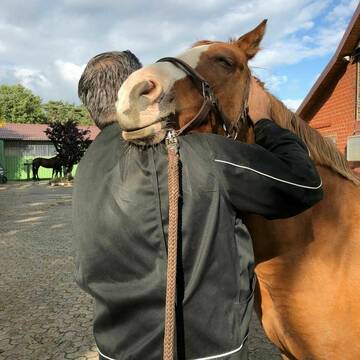 Bild: Service in  Dinslaken