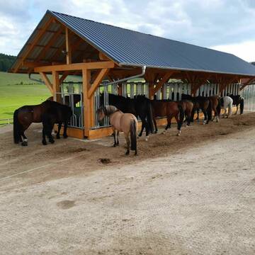 Bild: Stall in  Kirchhundem