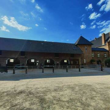 Bild: Stall in  Elsdorf