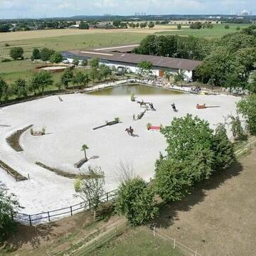 Bild: Stall in  Elsdorf