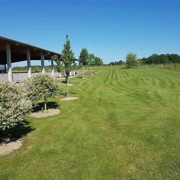 Bild: Stall in  Tuntenhausen