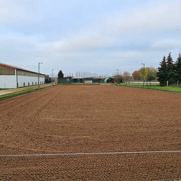 Bild: Stall in  Zossen