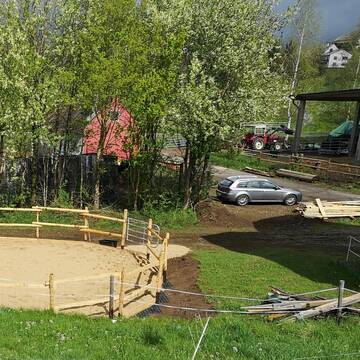 Bild: Stall in  Brück