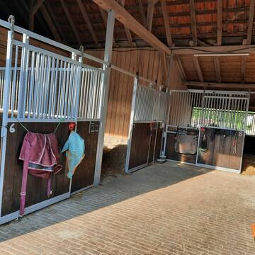 Bild: Stall in  Heiligenhaus
