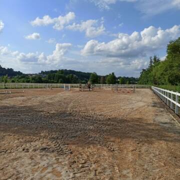 Bild: Stall in  Nidda