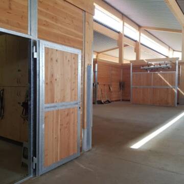 Bild: Stall in  Feldkirchen-Westerham