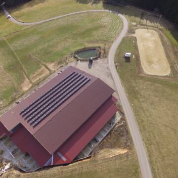 Bild: Stall in  Remetschwiel