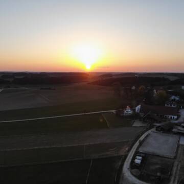 Bild: Stall in  Humersberg