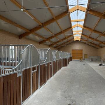 Bild: Stall in  Heiningen