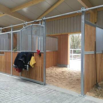 Paddock Box mittlerer Stall