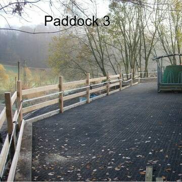 großzügiges Paddock