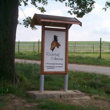 Bild: Stall in  Weingarten