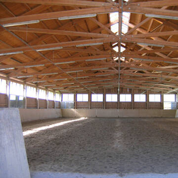 Bild: Stall in  Neuching