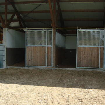 Bild: Stall in  Utting am Ammersee