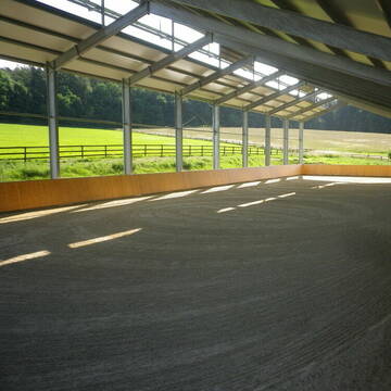 Bild: Stall in  Eisenbach