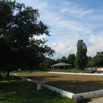 Bild: Stall in  Herrenkrug