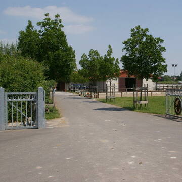 Bild: Stall in  Meckenheim