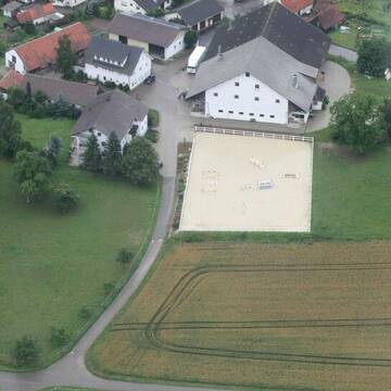 Bild: Stall in  Neuenstein