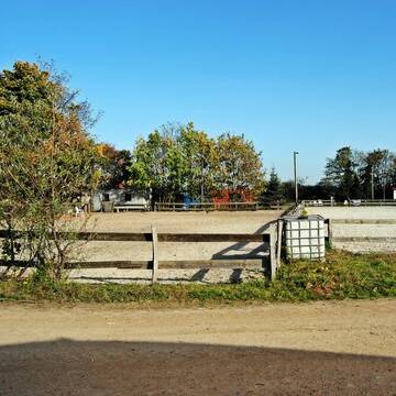 Bild: Stall in  Jüngersdorf