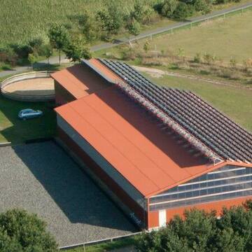 Bild: Stall in  Grauen