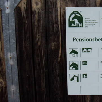 Bild: Stall in  Nürtingen