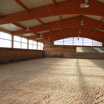 Bild: Stall in  Altfraunhofen