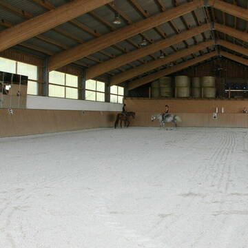 Unsere helle, große Reithalle