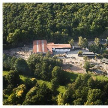 Bild: Stall in  Dietzenbach