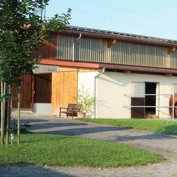 Bild: Stall in  Niddatal